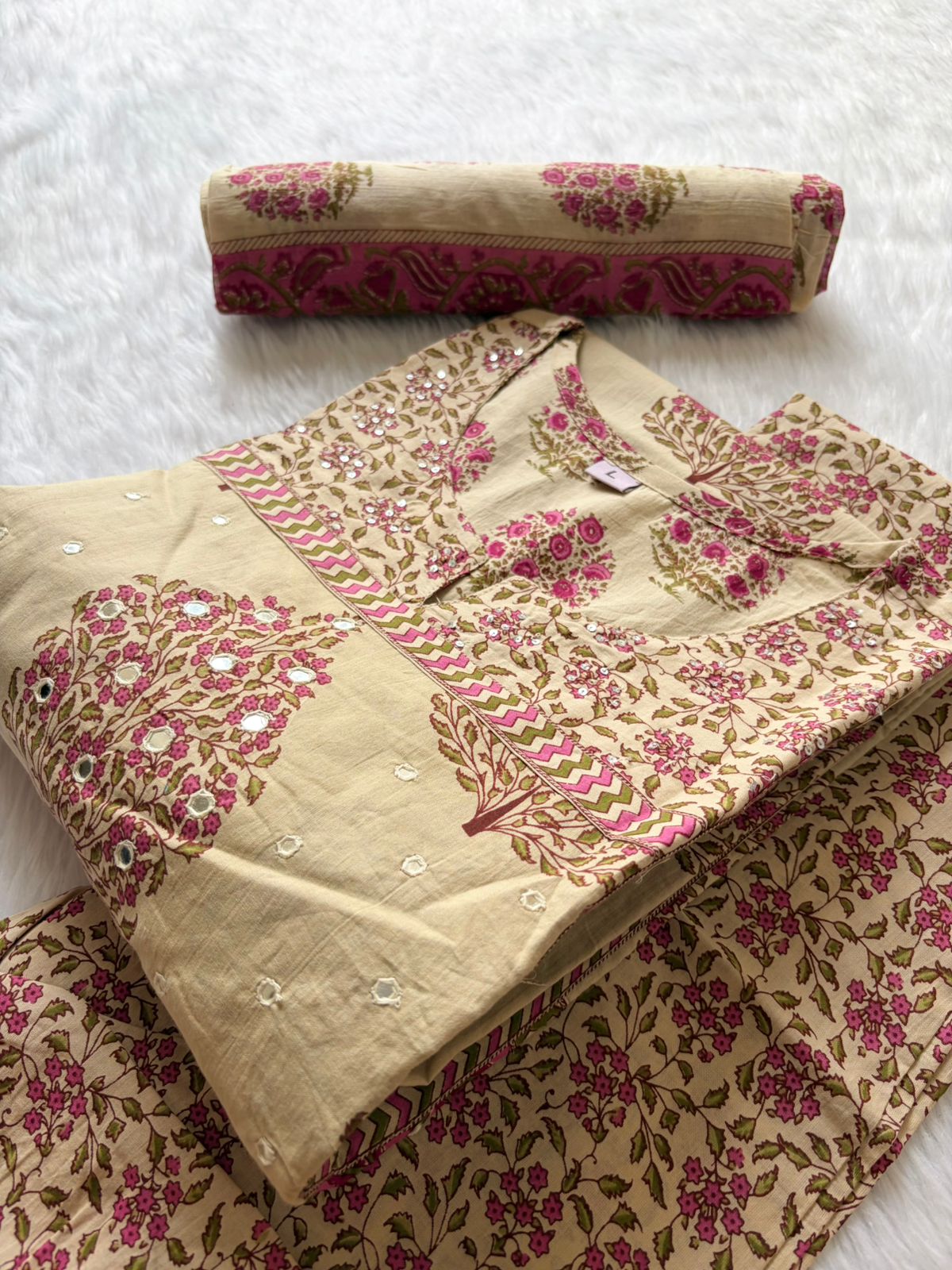 Cream & Pink Floral Printed Cotton Kurti Pant & Dupatta Set for Women