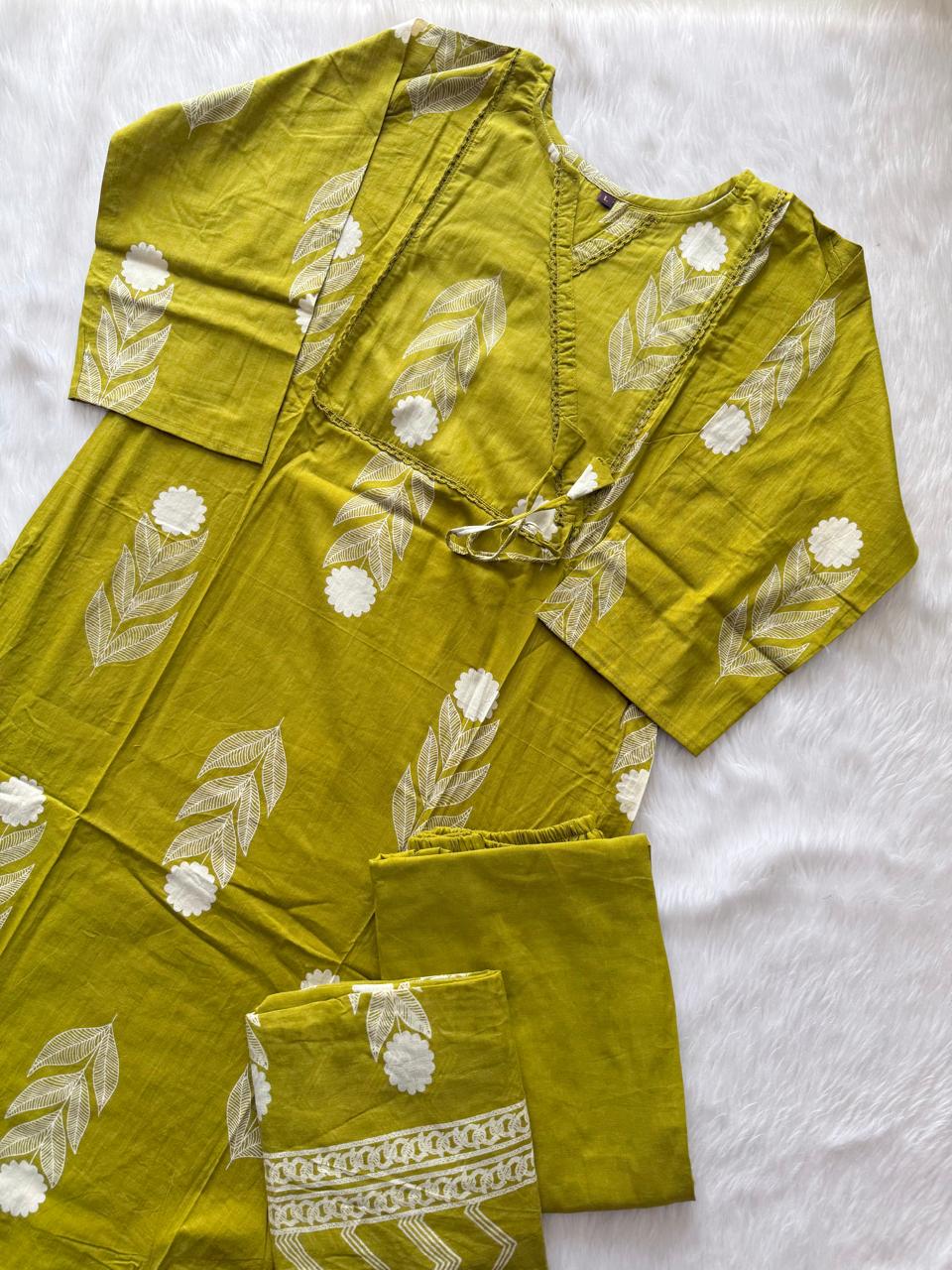 Green Cotton Printed Kurti Pant & Dupatta Set