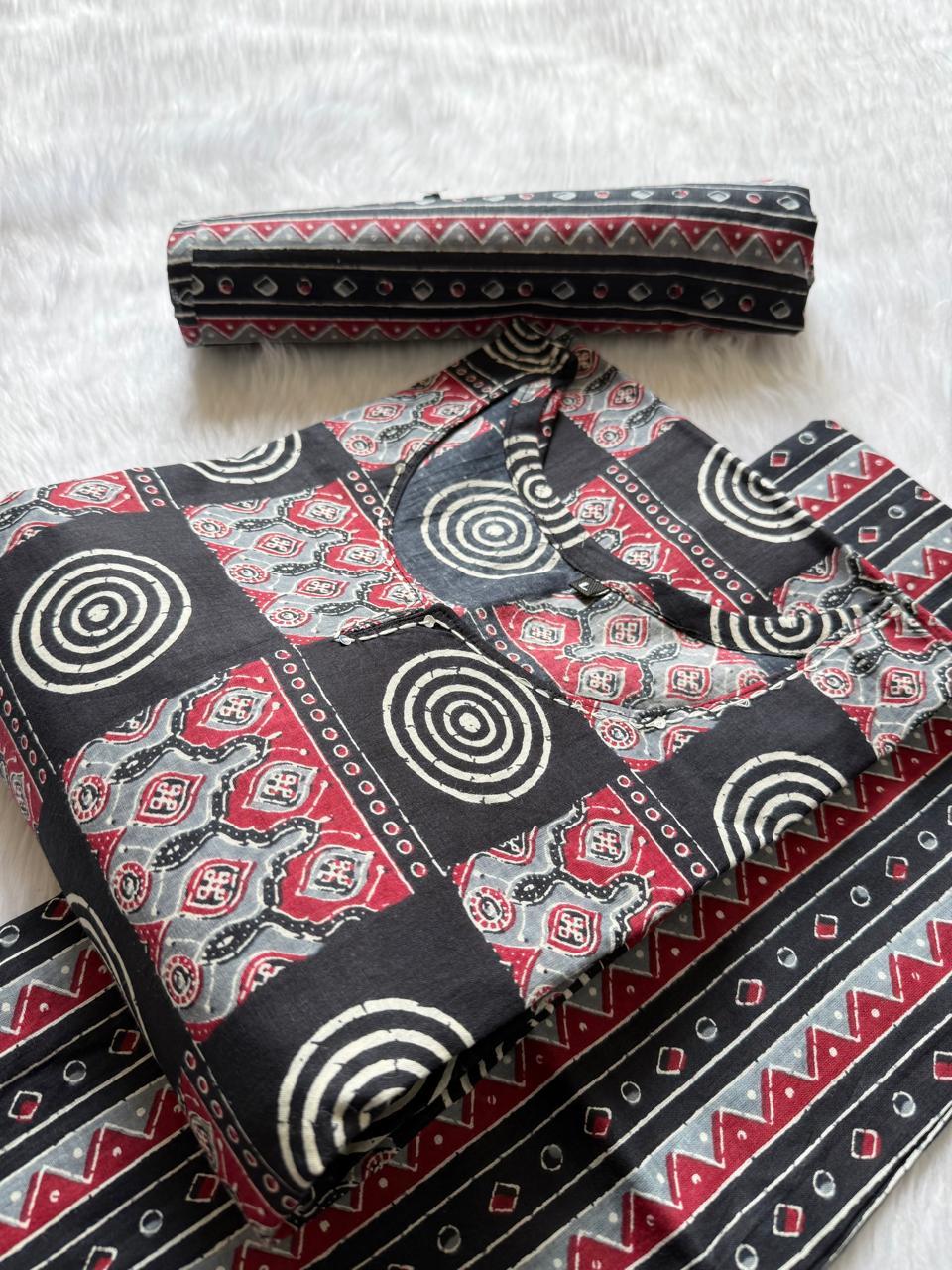 Black Printed Cotton Kurti Pant & Dupatta Set