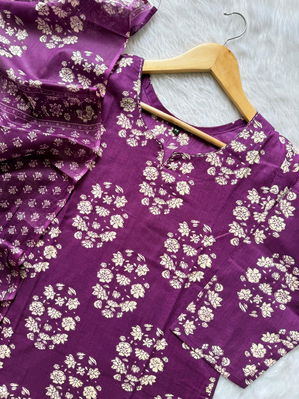 Purple Floral Printed Cotton Kurti Pant & Dupatta Set