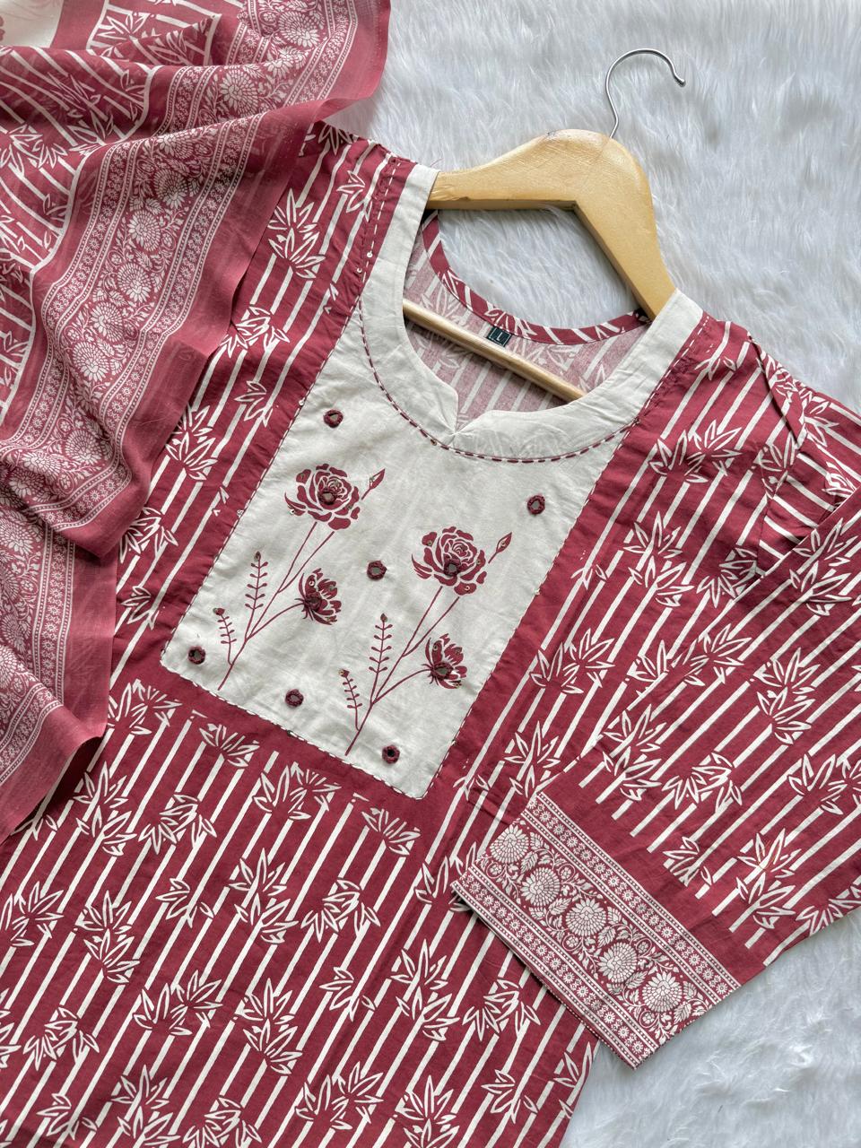 Pink Floral Printed Cotton Kurti Palazzo & Dupatta Set