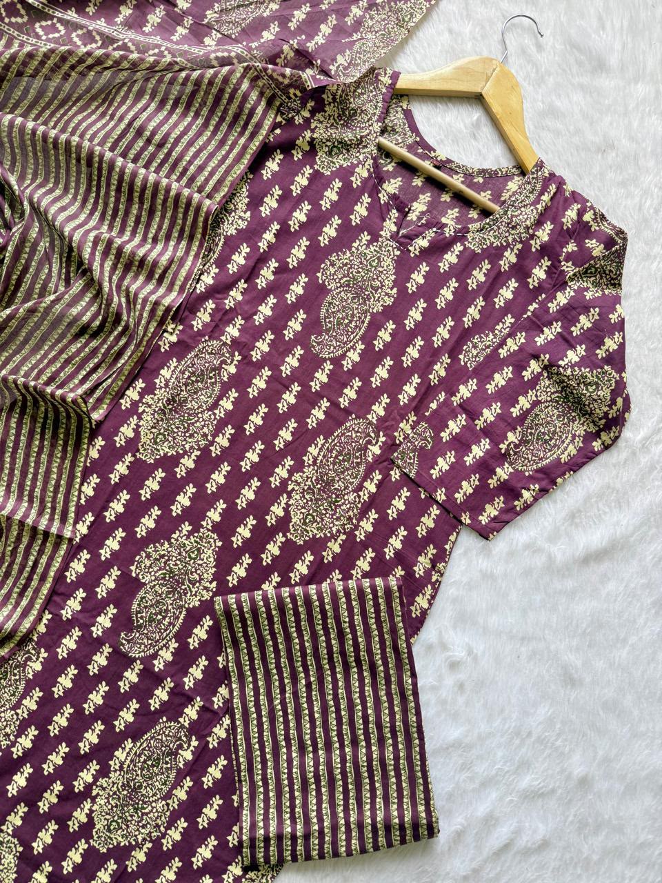 Cotton Printed Kurti Pant & Dupatta Set - Purple