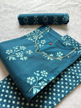 Floral Printed Mirror Work V-Notch Neck Cotton Kurti Pant Dupatta Set - Teal Blue