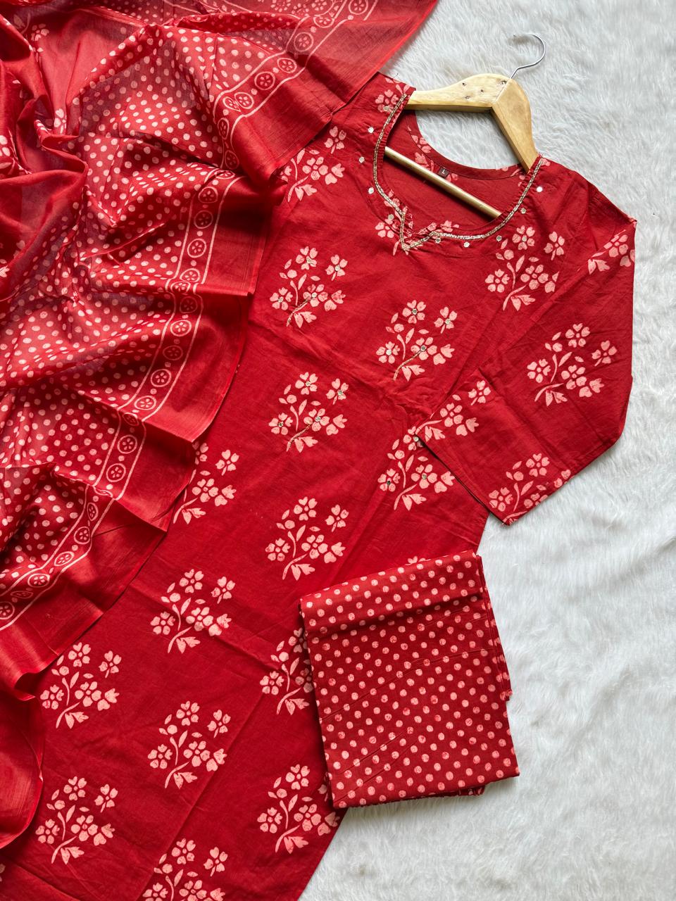 Floral Printed Mirror Work Neck Cotton Kurti Pant Dupatta Set - Red