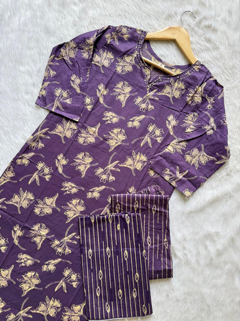 Cotton Purple Floral Printed Cotton Kurti Pant Dupatta Set
