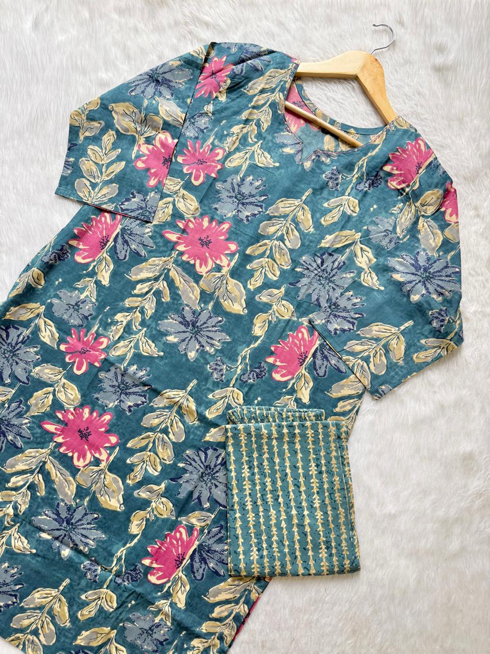 Teal-blue Green Floral Printed Kurti Pant Set with Neckline Work