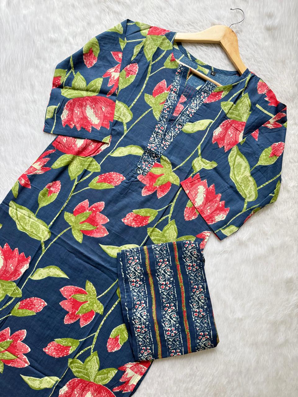 Navy Blue Floral Printed Kurti Pant Set