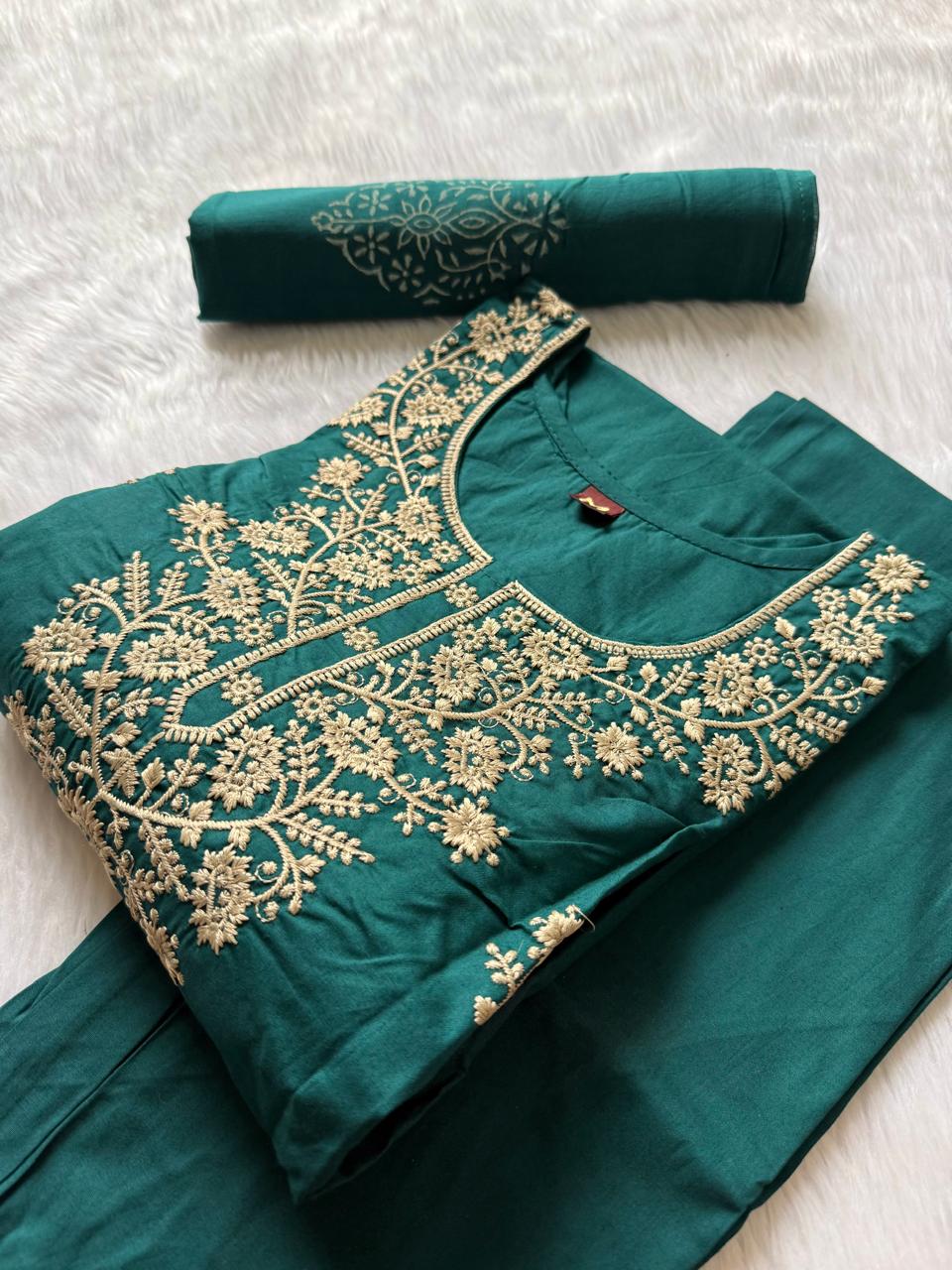 Teal Green Dabu Cotton Embroidered Kurti Pant & Block Printed Dupatta Set