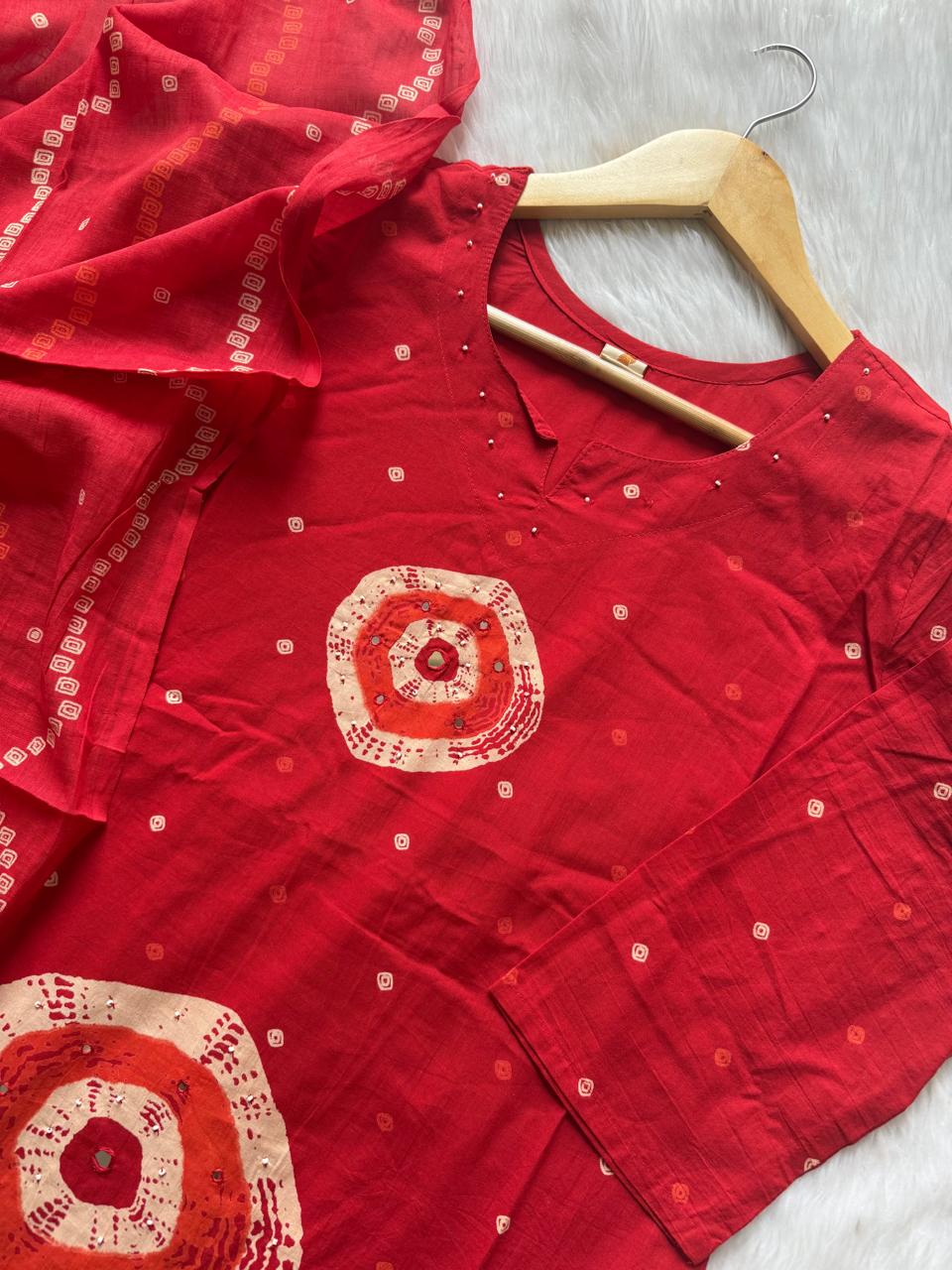 Red Bandhej Print Cotton Kurti Palazzo & Dupatta Set
