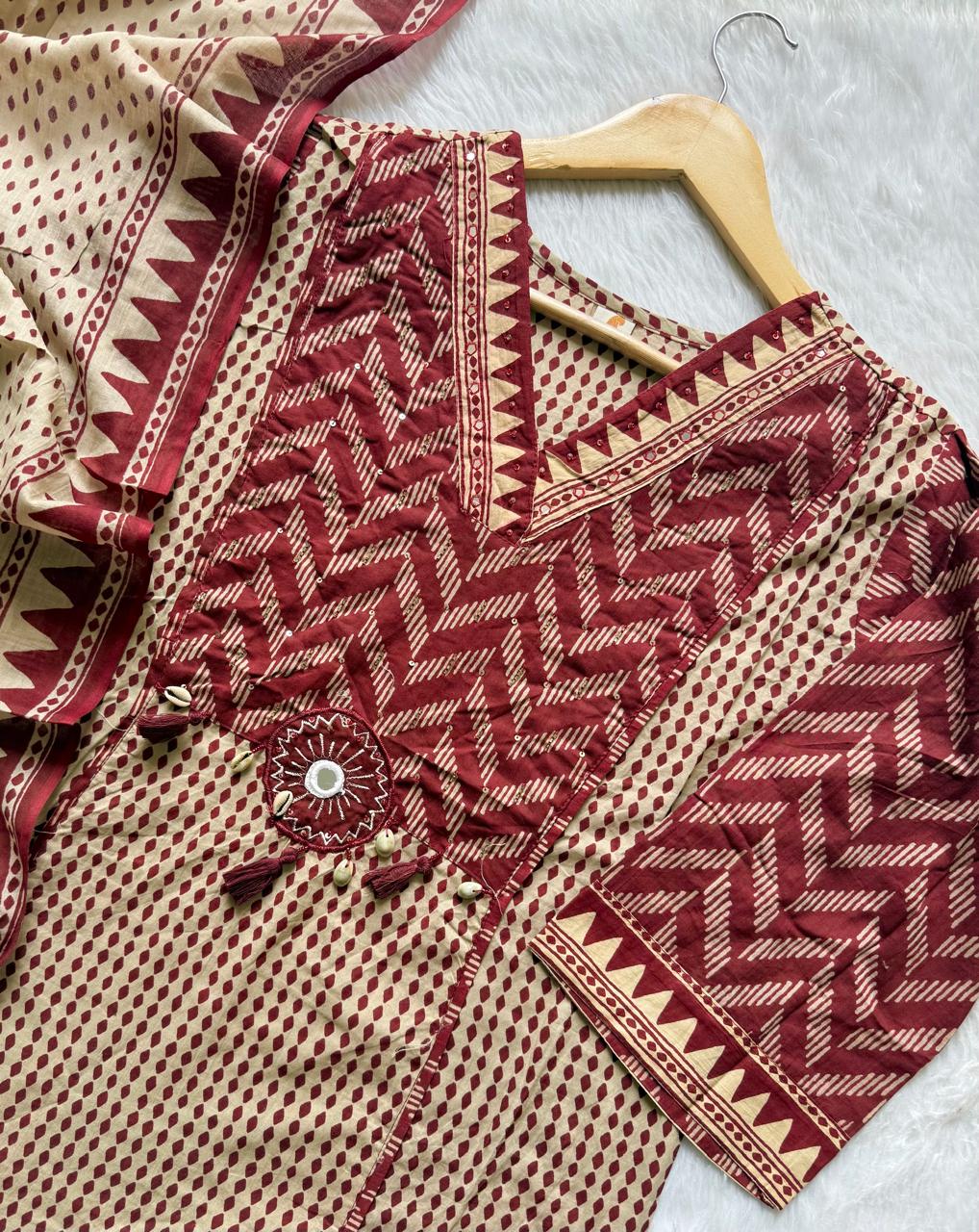 Maroon Printed Cotton Kurti Pant & Dupatta Set