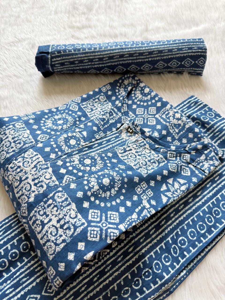 Blue Printed Cotton Round Neck Kurti Pant & Dupatta Set for Women