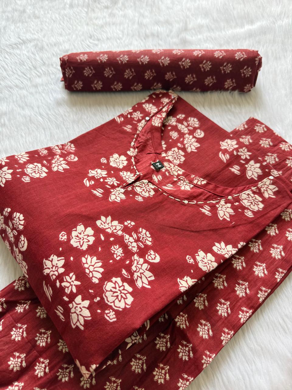 Maroon Floral Printed Cotton Kurti Pant & Dupatta Set