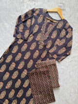 Round Neck Floral Printed Cotton Kurti Pant Dupatta Set - Charcoal Grey
