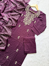 Dabu Cotton Embroidered Kurti Pant & Block Printed Dupatta Set
