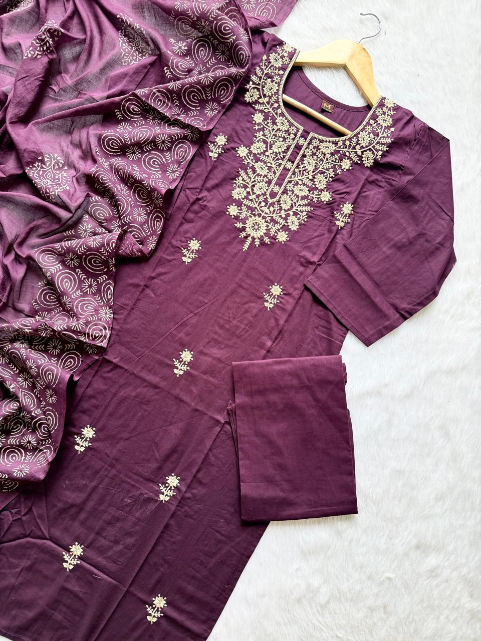 Dabu Cotton Embroidered Kurti Pant & Block Printed Dupatta Set