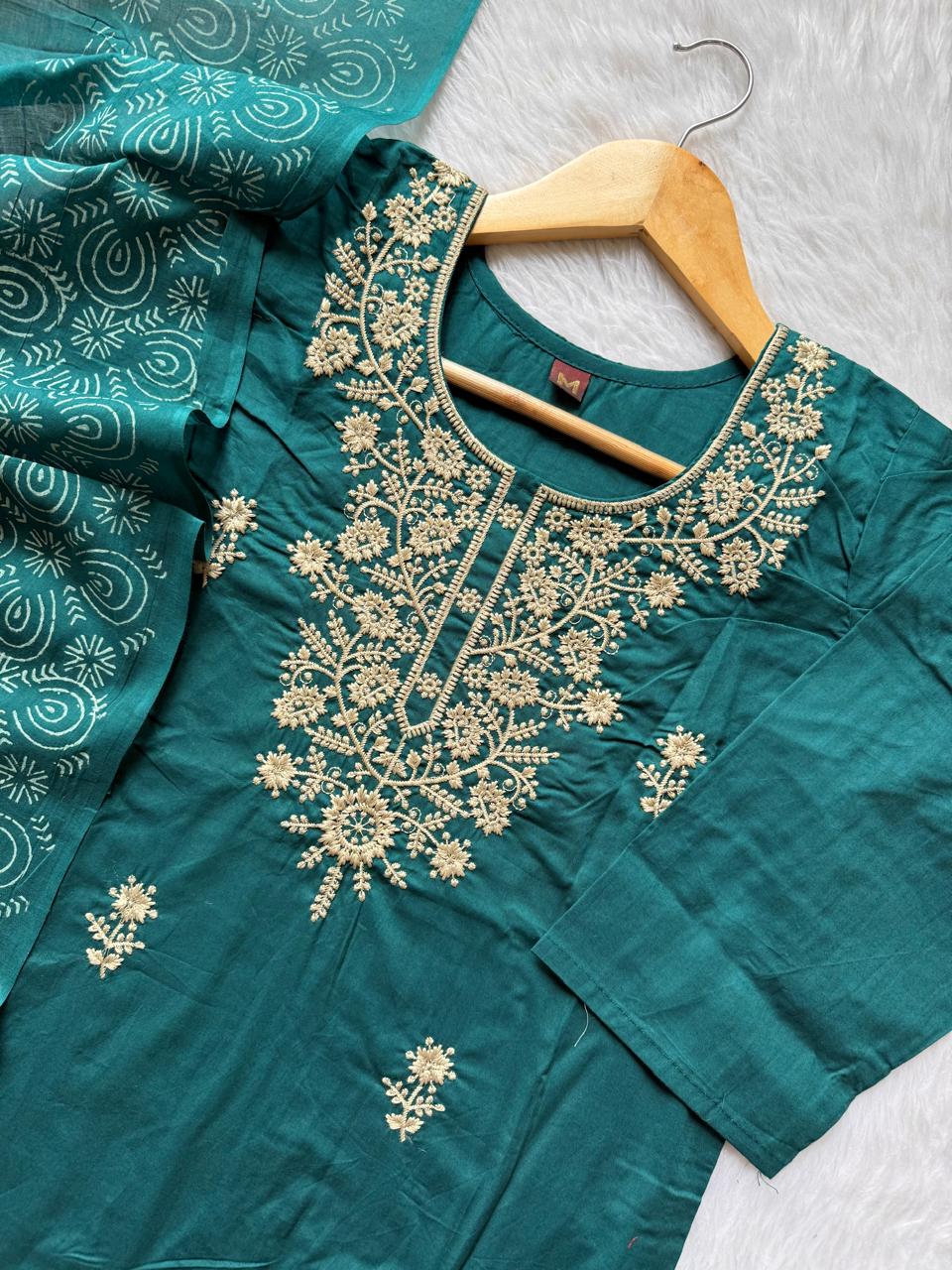 Teal Green Dabu Cotton Embroidered Kurti Pant & Block Printed Dupatta Set